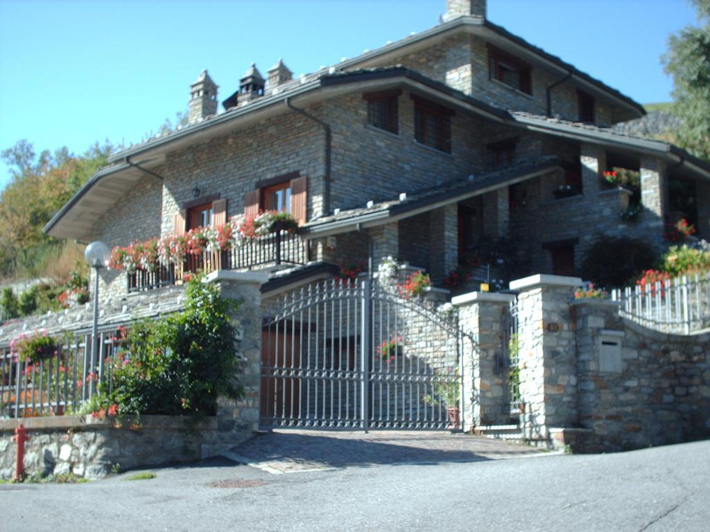 B&B Les Fleurs Gignod Exterior foto